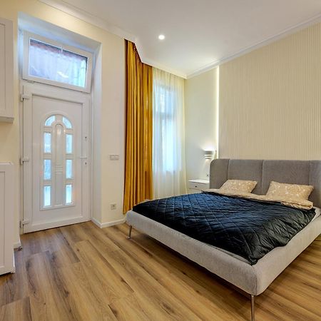 Berkocsis Apartment Будапеща Екстериор снимка